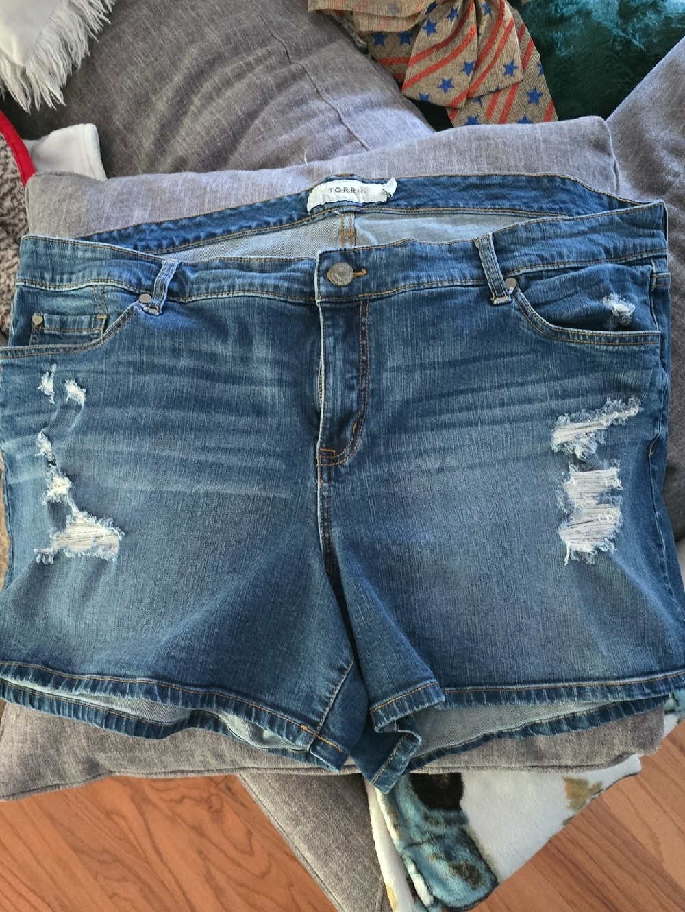 Torrid Medium Blue Distressed Denim Shorts Size 24